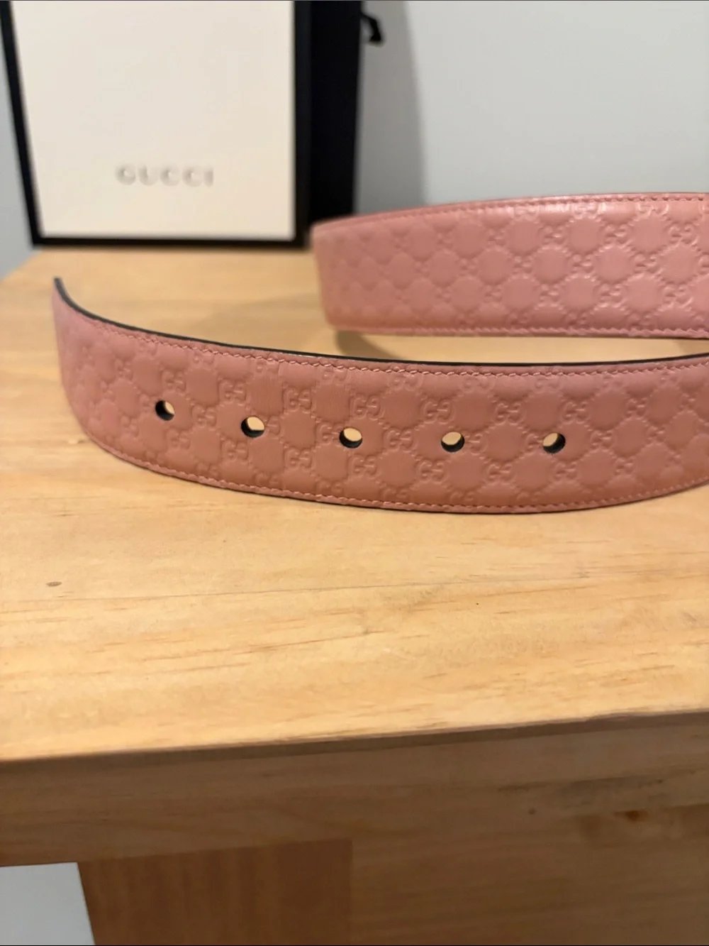 Gucci leather belt